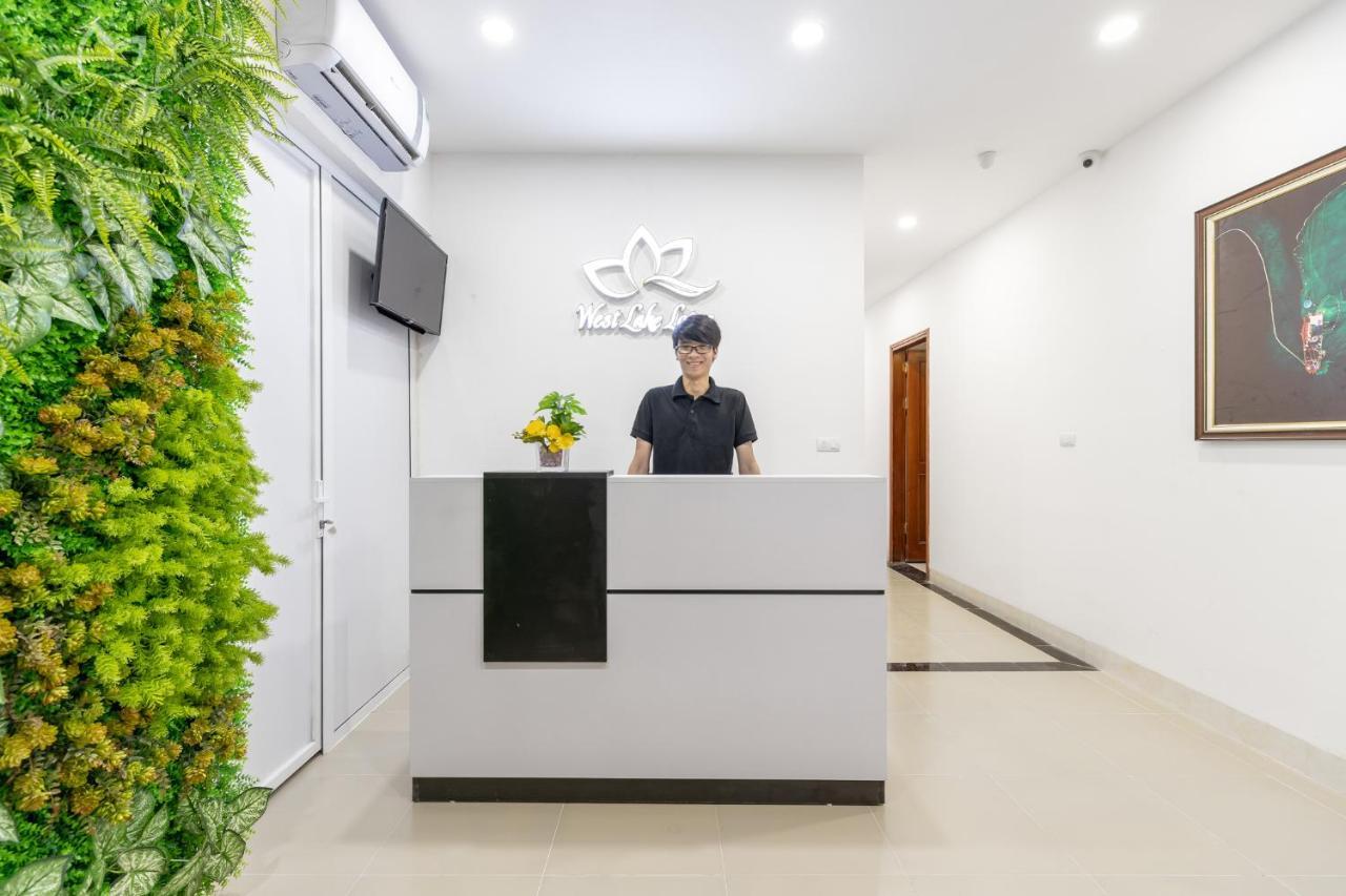The Lakeview - West Lake Lotus Apartments Ханой Экстерьер фото